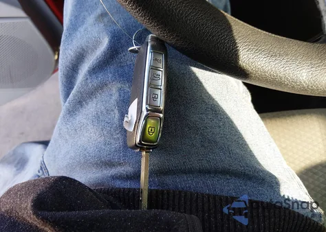 2021 Kia Soul Lx z USA, uszkodzony, nr VIN KNDJ23AU5M7143492